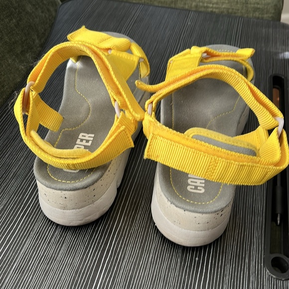 Comfortable Camper shoes - Picture 2 of 3